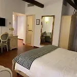 Rio del Piombo Suites